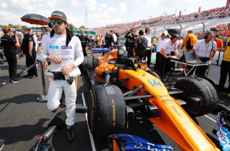 Fernando-Alonso-Leaves-F1-2.jpg