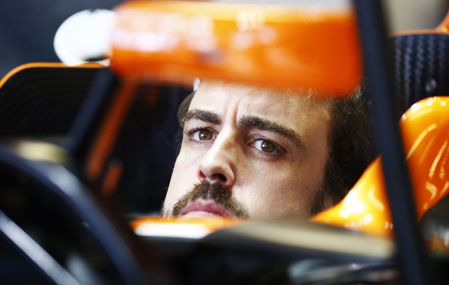 Alonso-Indy500-1a.jpg