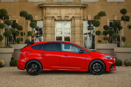Ford-Focus-RS-Red-Edition-2.jpg
